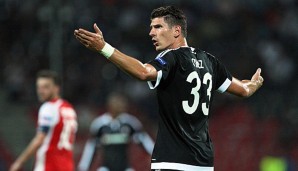 Mario Gomez ging dieses Mal leer aus - holte sich aber trotzdem die Tabellenführung