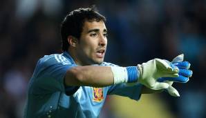 Tor - SERGIO ASENJO (Spanien): Scheiterte mit den Iberern bereits in der Gruppenphase, spielte sich aber dennoch ins Blickfeld der Top-Klubs. Nach der EM ging es zu Atletico. Seit 2014 steht er bei Villareal unter Vertrag und kommt auf 250 LaLiga-Spiele.