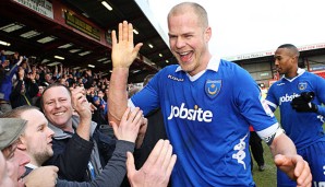 Von 2012 bis 2015 stand Johnny Ertl für den FC Portsmouth auf dem Platz