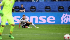 Joshua Kimmich: Bekam einiges auf die Socken und fetzte sich ordentlich mit Bayern-Kollege Vidal. Wenig nennenswerte Offensivszenen, dafür bombensicher am Ball und kämpferisch der beste Deutsche. Note 2,5