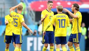 Emil Forsberg (2.v.r.) ist der Star im Team der Schweden.