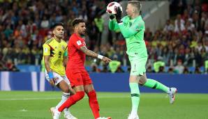 Jordan Pickford: In der 45.+1 musste er erstmals eingreifen und parierte den zu zentral angetragenen Schuss von Quintero. In der Schlussphase hielt er einen Distanzschuss von Uribe, chancenlos beim 1:1. Riesen-Reflex beim Elfer von Bacca. Note: 2,5.