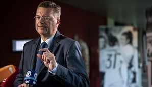 Reinhard Grindel findet DFB-Kritik geschichtslos