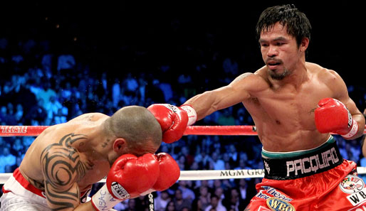 Manny Pacquiao (r.) von den Philippinen gewann 38 seiner 50 Kämpfe durch K.o.