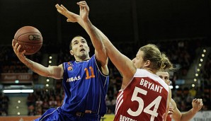 John Bryant (r.) steuerte 10 Punkte zum Sieg der Bayern gegen den MBC bei