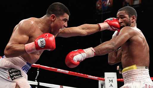 Der 24-jährige Amerikaner Victor Ortiz (l.) hat sich den WBC-Titel im Weltergewicht geholt