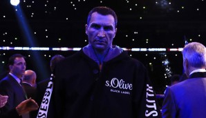 Pure Konzentration! Klitschko macht sich als erster Boxer auf den Weg zum Ring