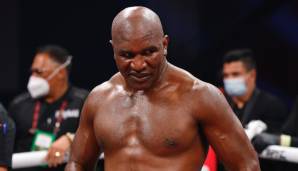 Holyfield verlor bereits nach einer Minute und 49 Sekunden gegen den ehemaligen UFC-Star Vitor Belfort durch Technischen K.o.