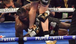 Ein Fury in Topform dominierte Wilder nach Belieben und siegte durch technischen K.o., weil dessen Ecke in der siebten Runde das Handtuch warf. Wilder warf dem neuen Titelträger anschließend vor, Gewichte in seine Handschuhe geschmuggelt zu haben.