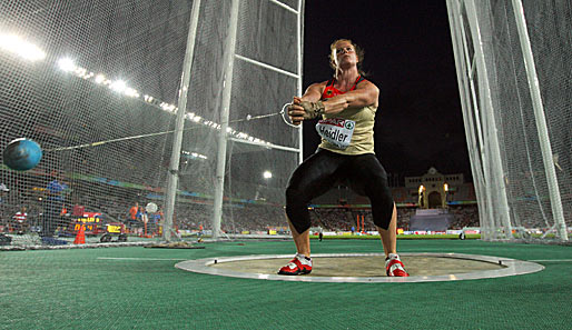 Betty Heidler warf den Hammer bei den Deutschen Meisterschaften auf 76,04 Meter