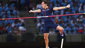 Renaud Lavillenie sprang mit 6,02m einen neuen Meisterschafts-Rekord