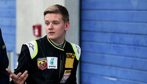 Mick Schumacher verkürzte den Abstand auf Joey Mawson um fünf Punkte