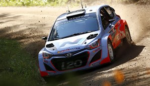 Thierry Neuville kam nochmals mit dem Schrecken davon