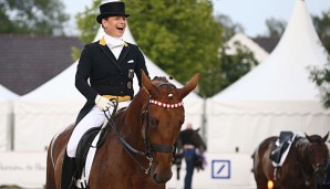 Isabell Werth behauptete als Schlussreiterin die Führung der deutschen Dressur-Equipe