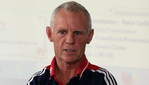 Shane Sutton wurde für seine Aussagen zu Frauen und Behinderten suspendiert