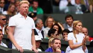 Becker schaut aus der Djokovic-Box auf seinen Schützling