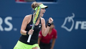 Belinda Bencic kann ihr Glück kaum fassen: Mit erst 18 Jahren gewinnt sie in Toronto