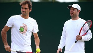 Severin Lüthi hat einen Roger Federers Verletzung mit einer Kreditkarte verglichen