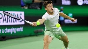 Luca Nardi hat gegen Novak Djokovic ein Wunder vollbracht.