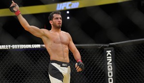 Gegard Mousasi besiegte bei UFC 204 Vitor Belfort