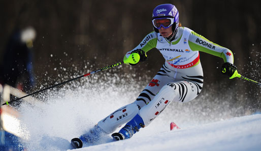 Maria Riesch hat die Super-Kombination im schwedischen Are vor Tina Maze gewonnen