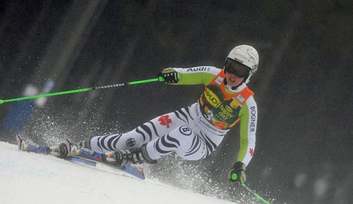 Viktoria Rebensburg hat sich beim Riesenslalom in Spindlermühle den Sieg gesichert