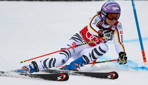 Viktoria Rebensburg fährt im Riesenslalom von Kransjka Gora