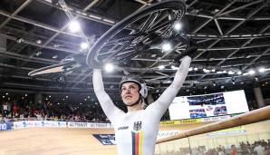 EMMA HINZE (Bahnrad): Aus dem Schatten von Kristina Vogel ist Emma Hinze längst herausgesprintet. Sprint, Teamsprint, Keirin - gleich drei Mal fuhr die Cottbuserin bei der Heim-WM in Berlin ins Regenbogentrikot.