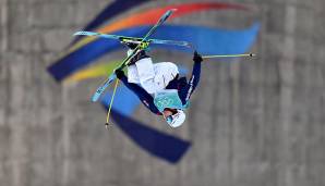 Glückspilz des Tages: NICK GOEPPER. Der US-Freestyle-Skier und Bengals-Fan fürchtete einen "extrem schrecklichen inneren Kampf". Grund: Slopestyle-Quali statt Super Bowl glotzen. Das miese Wetter veränderte die Pläne. Quali erst am Dienstag.