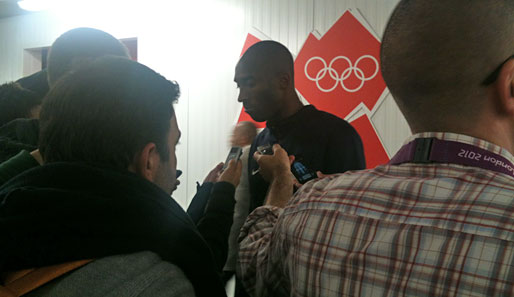 Mixed Zone in London: Kobe Bryant hautnah