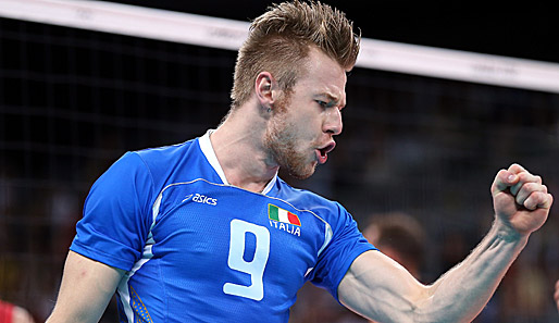 Der Italiener Ivan Zaytsev feiert den Überraschungserfolg gegen die USA