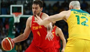 Pau Gasol (l.) gewinnt mit Spanien nach einem wahren Krimi die Bronzemedaille