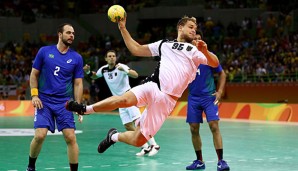 Paul Drux und das DHB-Team feierten gegen Brasilien den dritten Sieg im dritten Spiel