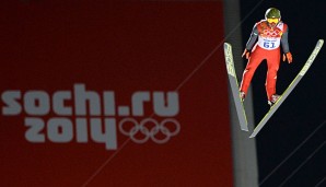 Kamil Stoch siegte knapp vor dem 41-Jährigen Noriaki Kasai