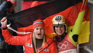 Natalie Geisenberger und Dajana Eitberger holten im Rodeln einen deutschen Doppelsieg.