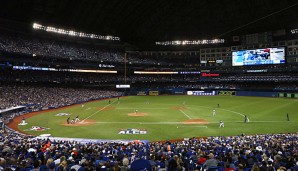 Im Rogers Centre feuern die Fans ihre Blue Jays genauso an wie Otis vorm TV