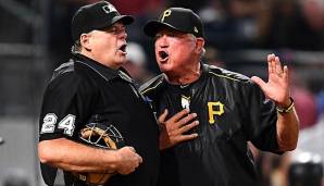 Clint Hurdle (r.) bleibt den Pittsburgh Pirates noch einige Jahre erhalten