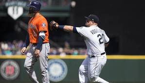 Evan Gattis (l.) schenkte den Seattle Mariners ein kurioses Triple Play.