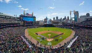 Im Comerica Park spuckte im September ein Verkäufer auf eine Pizza für einen Kunden.