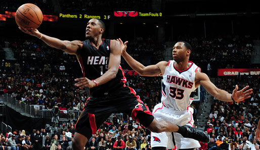 Mario Chalmers (l.) war neben Chris Bosh der überragende Mann beim Erfolg gegen die Hawks