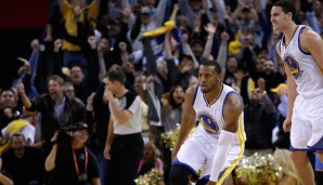 Andre Iguodala (l.) wechselte im Sommer aus Denver zu den Golden State Warriors