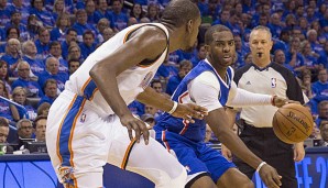 Clippers-Superstar Chris Paul (r.) legte gegen die Oklahoma City Thunder eine Gala hin