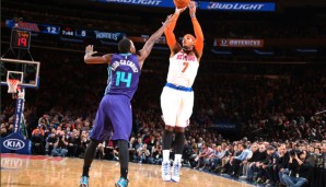 Carmelo Anthony (r.) erzielte gegen die Charlotte Hornets einen 20.000. Karrierepunkt