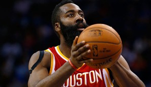 Vollste Konzentration: James Harden kratzte gegen sein altes Team am Triple-Double