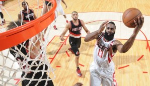 James Harden (r.) erzielte gegen die Blazers 45 Punkte