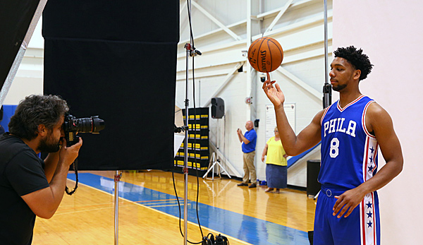 Er soll die Geschicke der Sixers wenden - und nebenbei die Zeit zurückdrehen: Jahlil Okafor