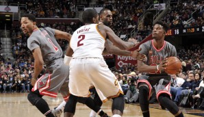 Jimmy Butler (r.) legte 20 Punkte gegen James, Irving und Co auf