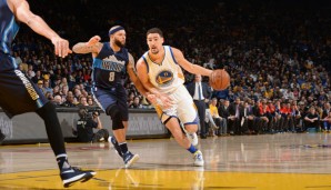 Klay Thompson (r.) war einfach zu viel für die Dallas Mavericks