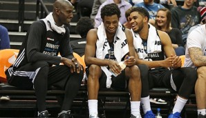 Kevin Garnett (l.) dient als Mentor für Andrew Wiggins und Karl-Anthony Towns