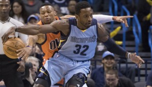 Russell Westbrook (l.) gegen Jeff Green: Letzterer wird jetzt im Jersey der Clippers auflaufen